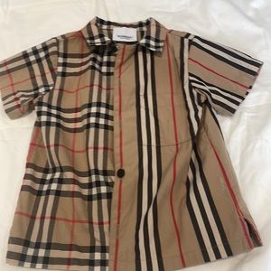 Burberry boys classic short sleeve button up collar shirt